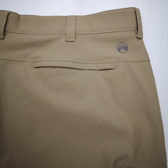 Wind River Men's Size 42/30 Tan Zipper & Button Closure Convertible Pants - Picture 8 of 16